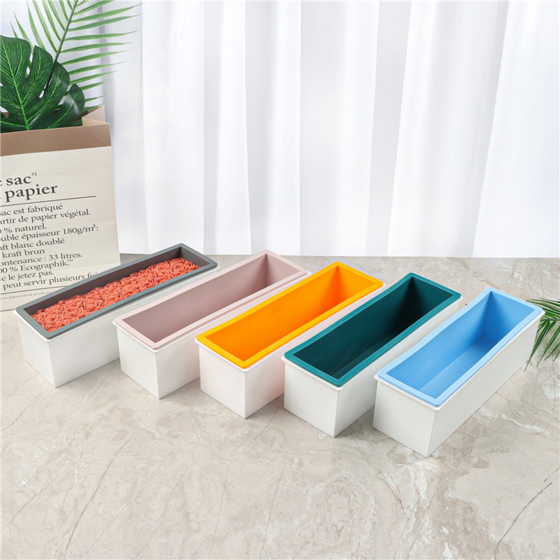 Plastic box + Silicone inner s - Soap Making Kit For Beginners 评论和价格